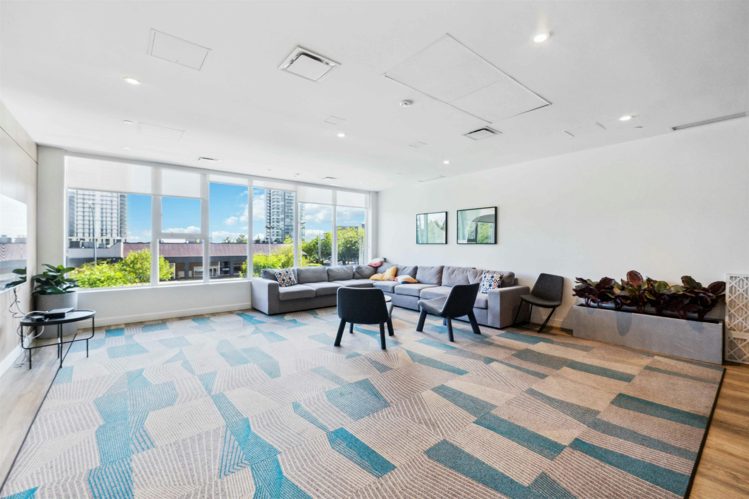701-13615 Fraser Highway, Surrey, BC, V3T 0P7 - 32