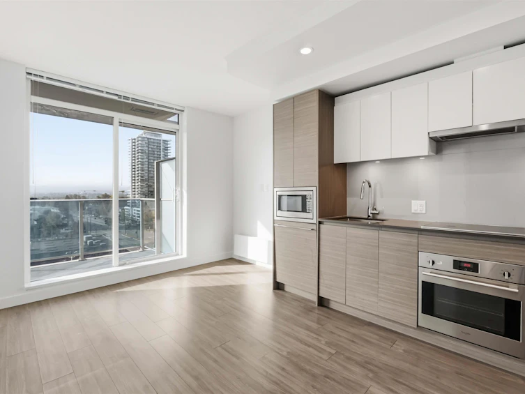 701-13615 Fraser Highway, Surrey, BC, V3T 0P7 - 11