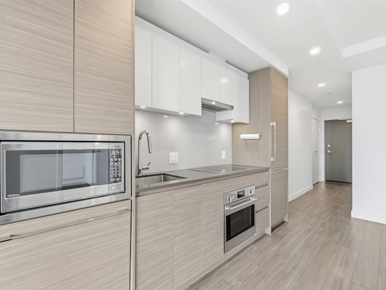 701-13615 Fraser Highway, Surrey, BC, V3T 0P7 - 12