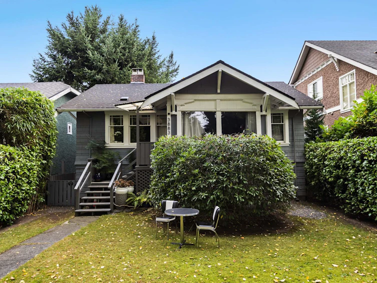 3883 W 20th Avenue, Vancouver, BC, V6S 1G1