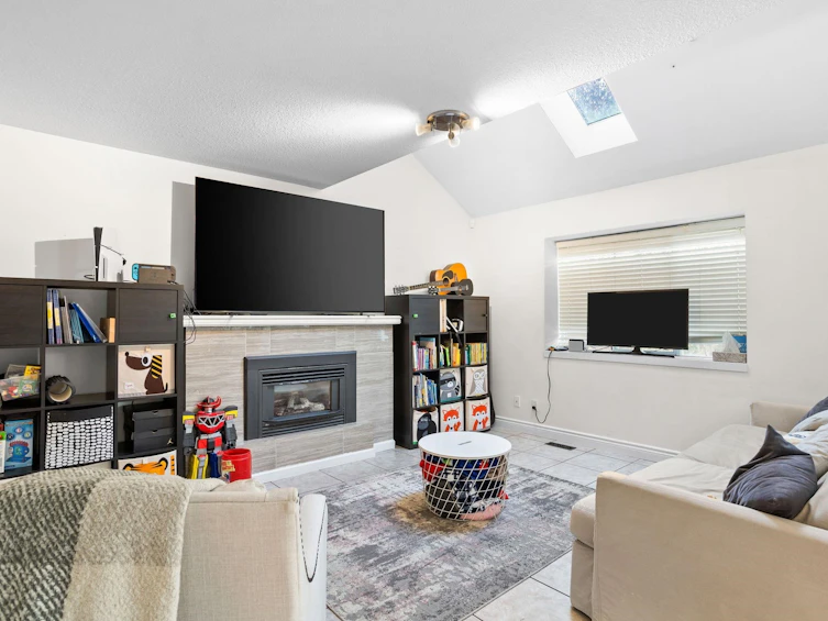 1147 Earls Court, Port Coquitlam, BC, V3C 5N7 - 8