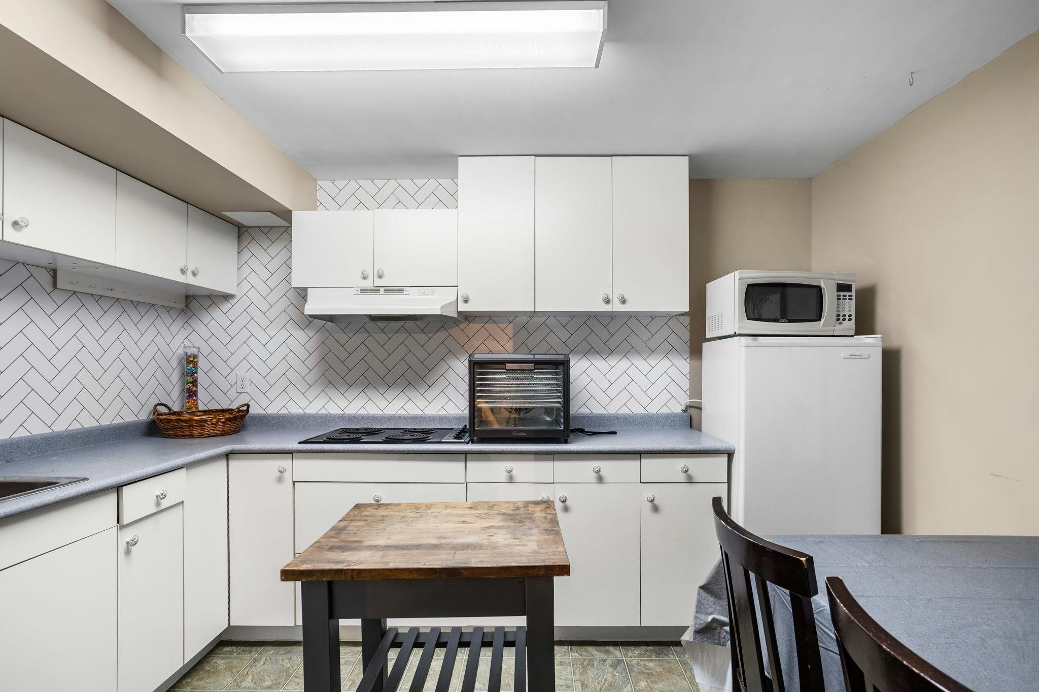1147 Earls Court, Port Coquitlam, BC, V3C 5N7 - 31