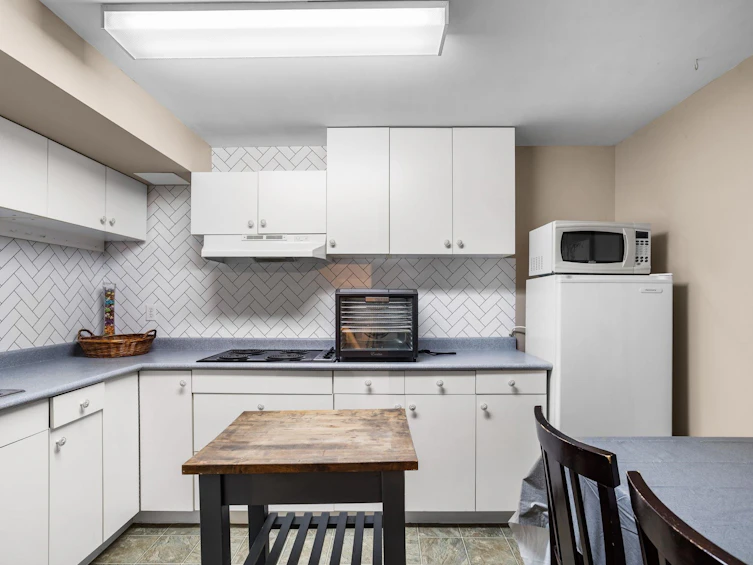 1147 Earls Court, Port Coquitlam, BC, V3C 5N7 - 31
