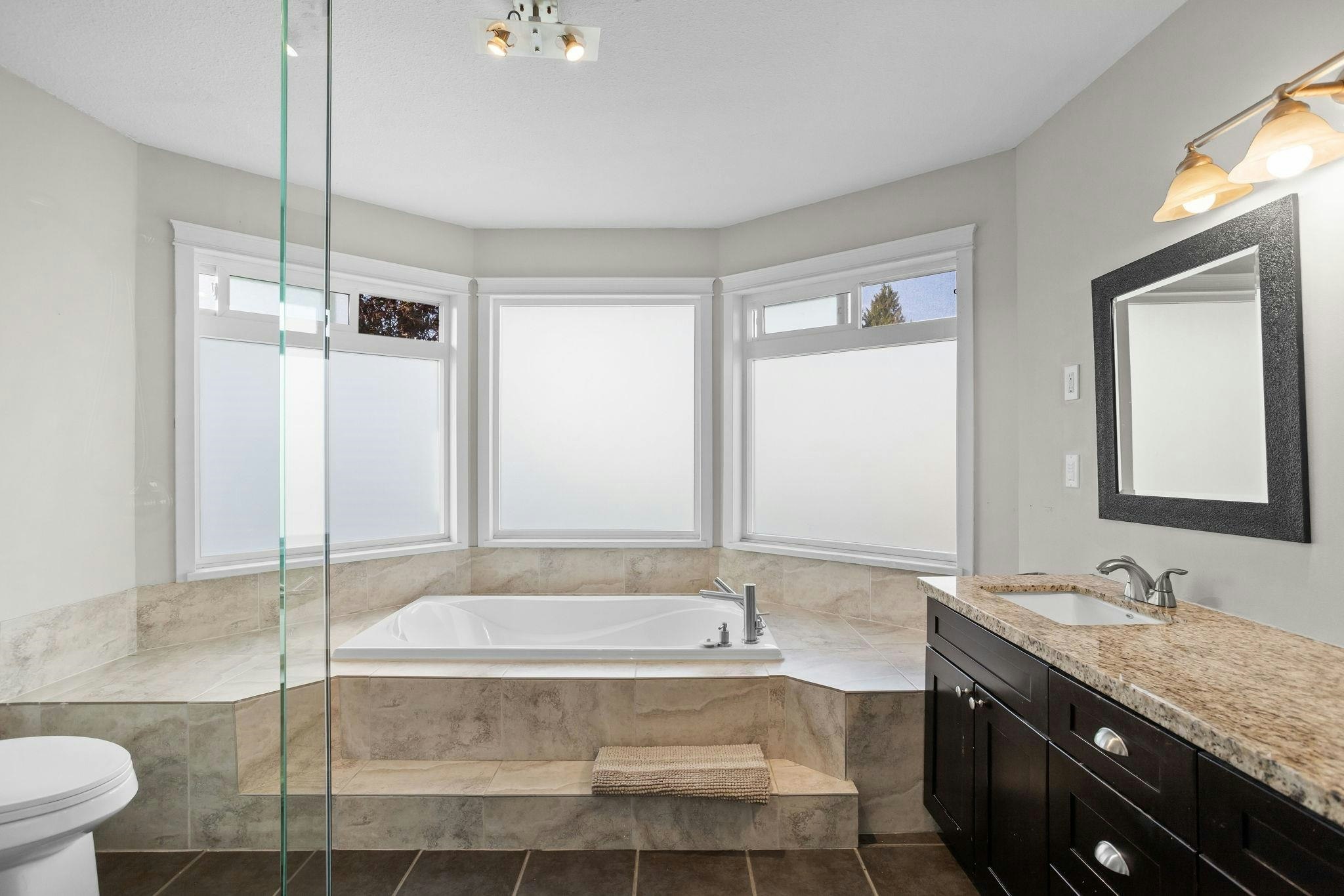 1147 Earls Court, Port Coquitlam, BC, V3C 5N7 - 24