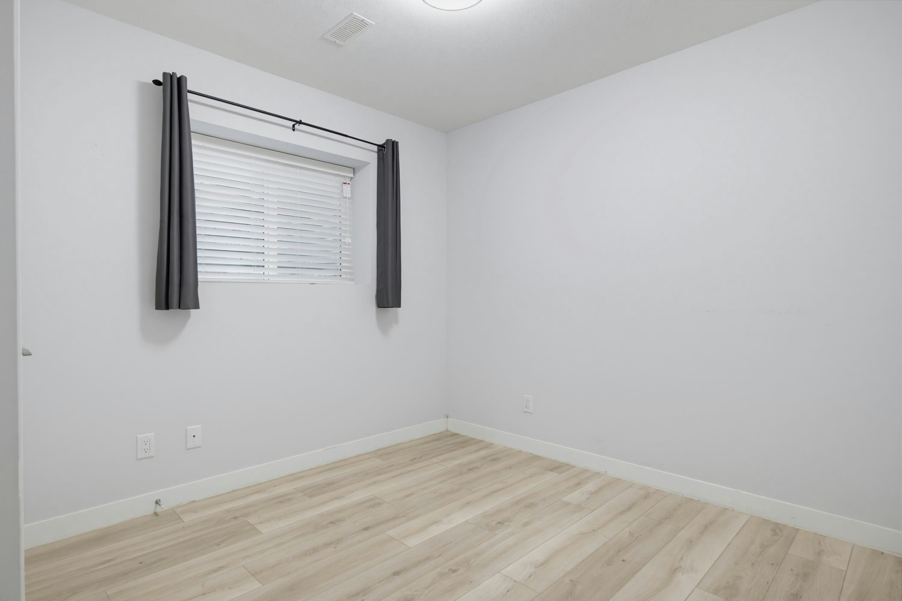 20315 82a Avenue, Langley, BC, V2Y 0Y9 - 33