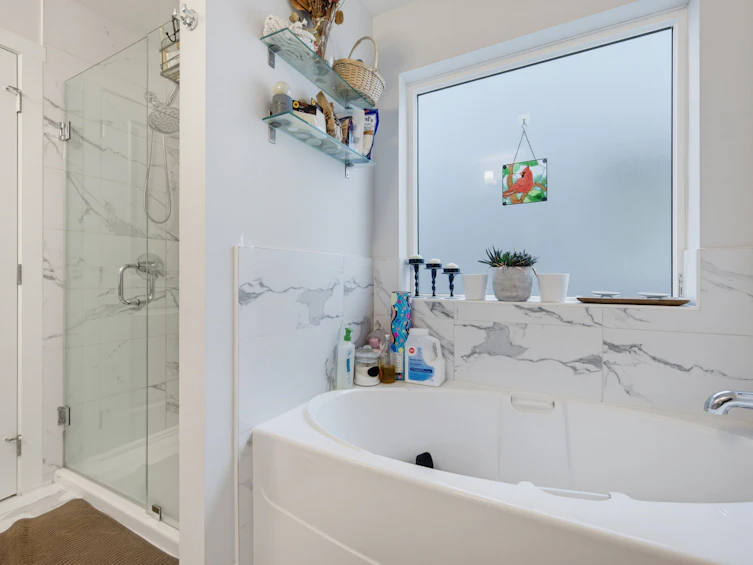 20315 82a Avenue, Langley, BC, V2Y 0Y9 - 20