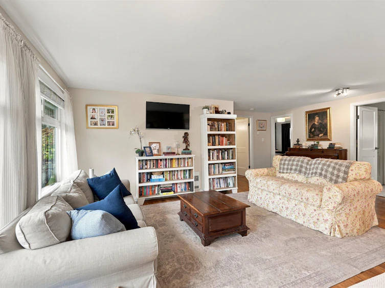 5734 Pebble Crescent, Sechelt, BC, V0N 3A0 - 7
