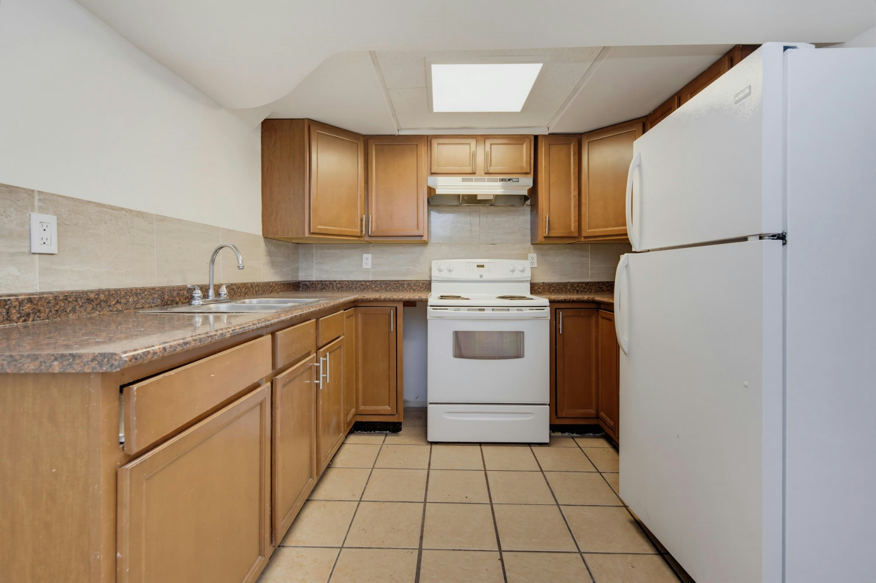 18152 58 Avenue, Surrey, BC, V3S 1M1 - 34