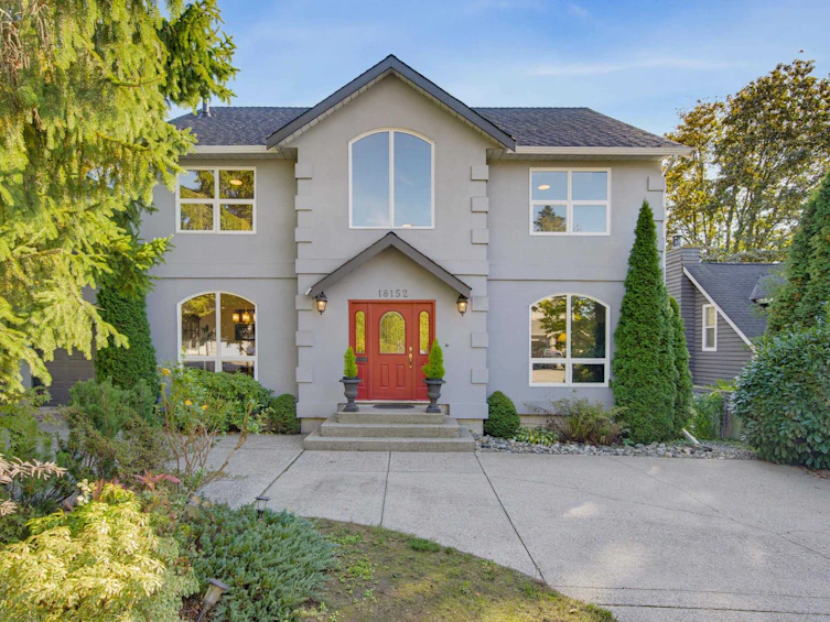 18152 58 Avenue, Surrey, BC, V3S 1M1
