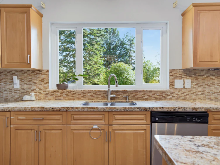 18152 58 Avenue, Surrey, BC, V3S 1M1 - 10