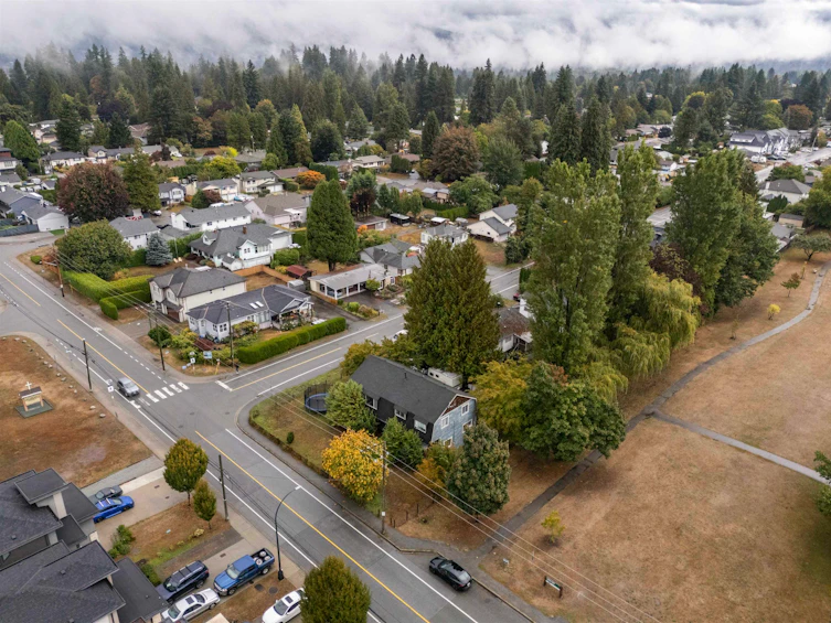12116 Laity Street, Maple Ridge, BC, V2X 5A8 - 38
