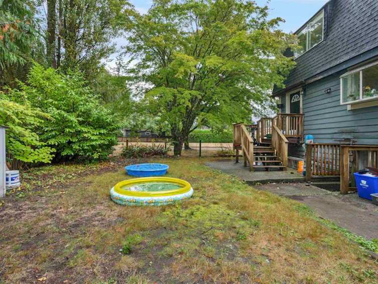 12116 Laity Street, Maple Ridge, BC, V2X 5A8 - 30