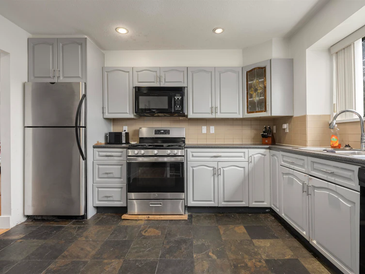 12116 Laity Street, Maple Ridge, BC, V2X 5A8