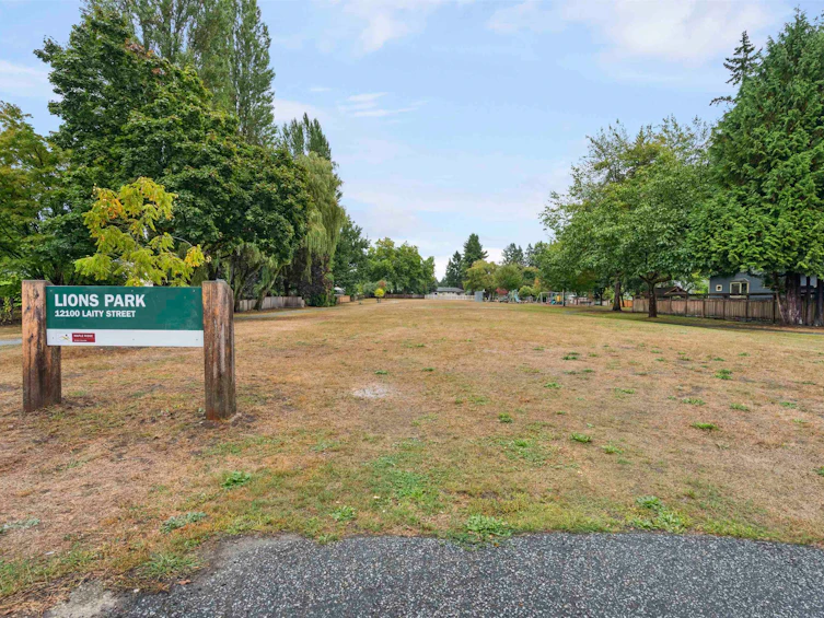 12116 Laity Street, Maple Ridge, BC, V2X 5A8 - 24