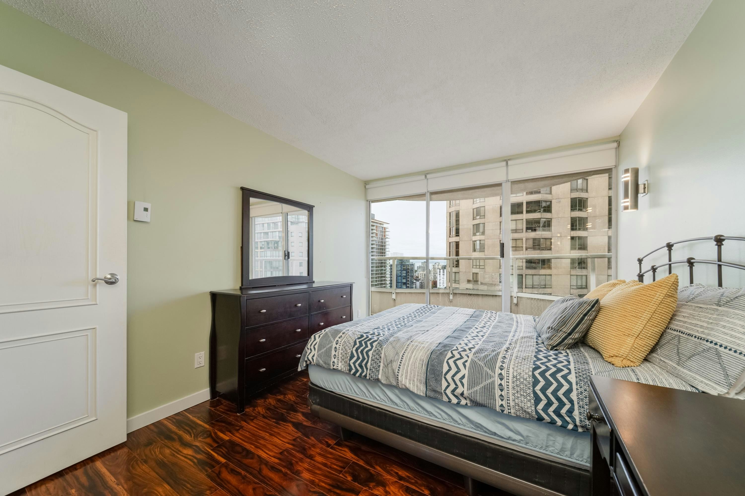 1801-717 Jervis Street, Vancouver, BC, V6E 4L5 - 21