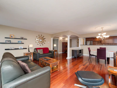 1801-717 Jervis Street - 4