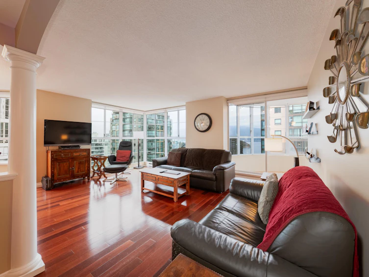 1801-717 Jervis Street, Vancouver, BC, V6E 4L5
