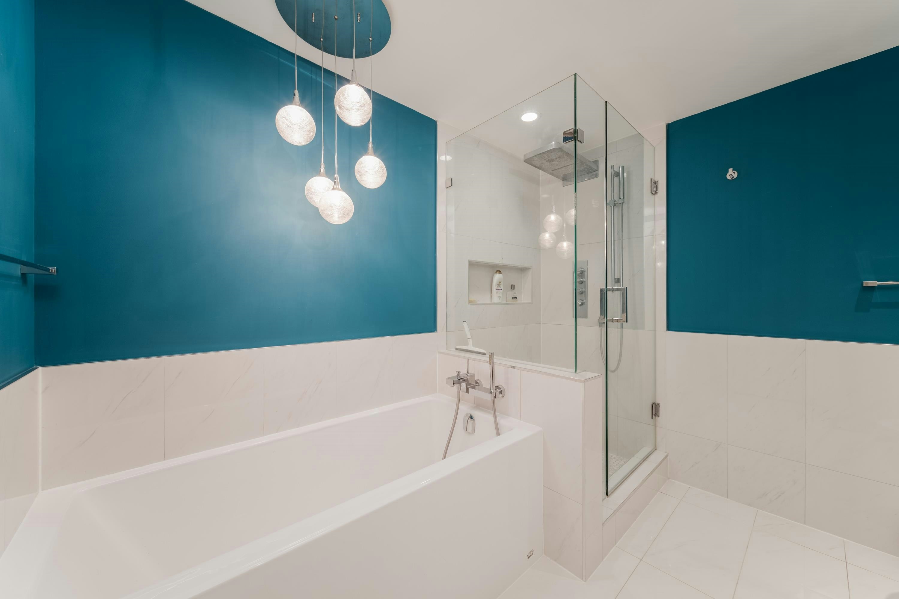 1801-717 Jervis Street, Vancouver, BC, V6E 4L5 - 17