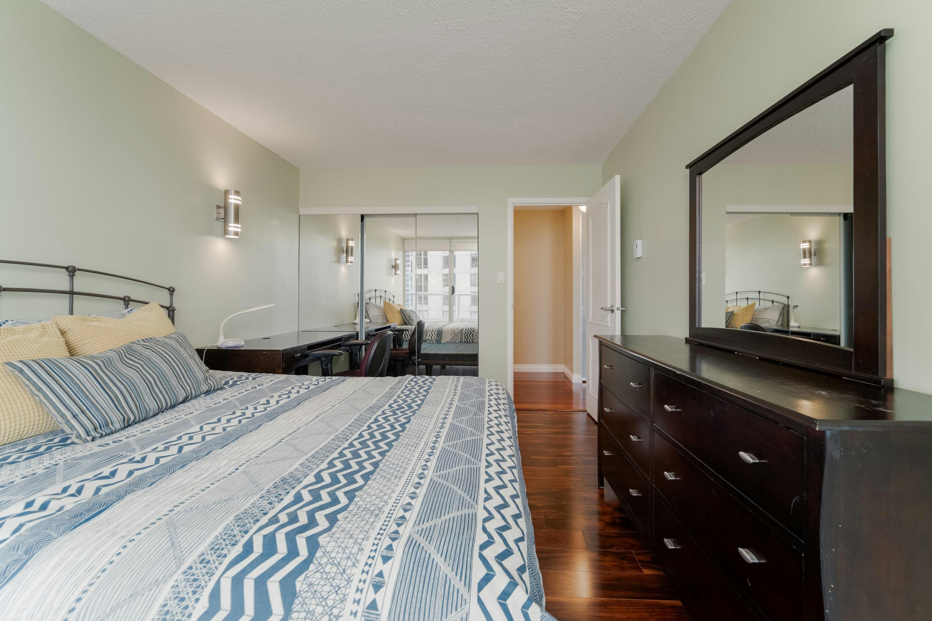 1801-717 Jervis Street, Vancouver, BC, V6E 4L5 - 22