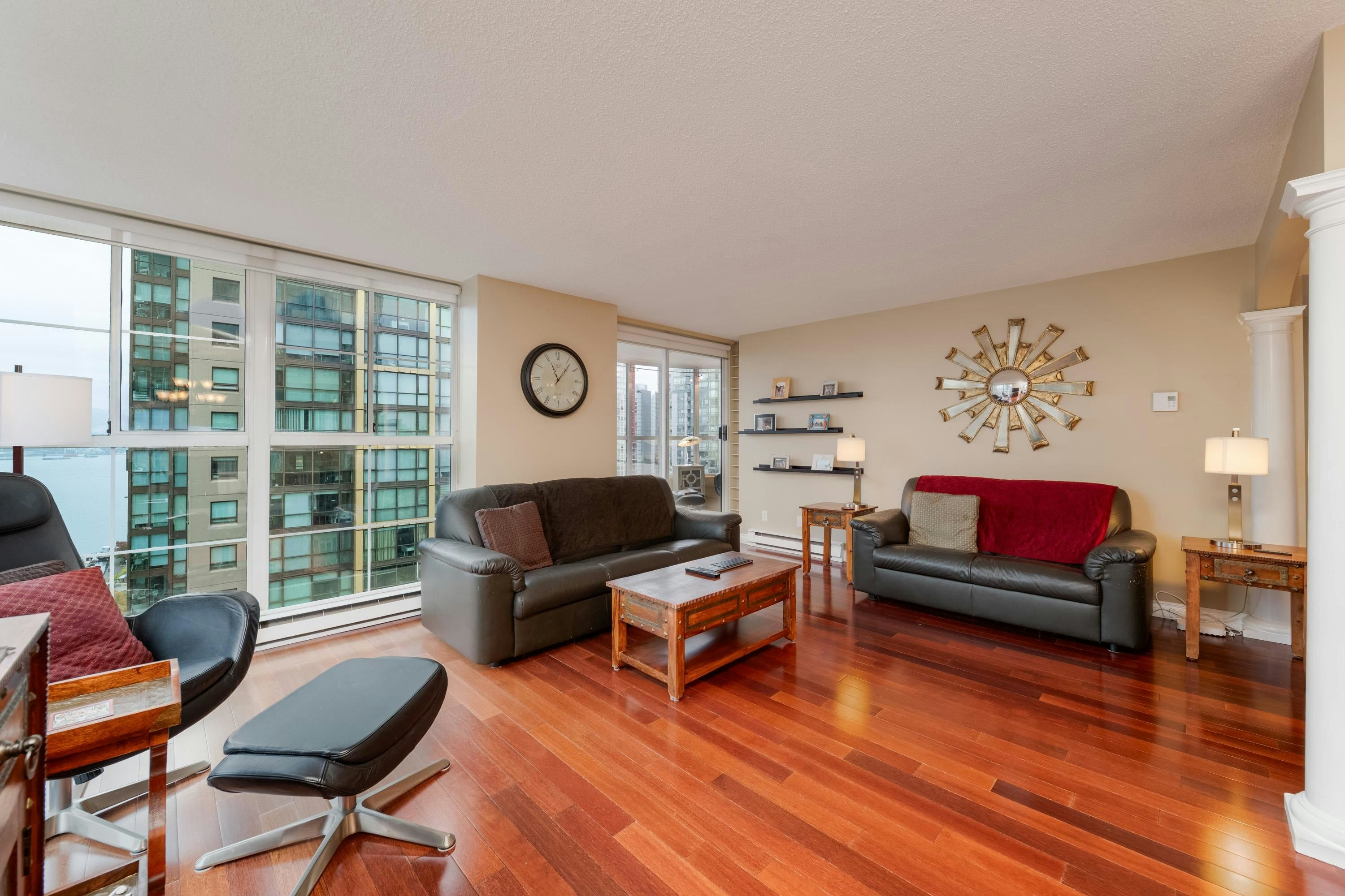 1801-717 Jervis Street - 2