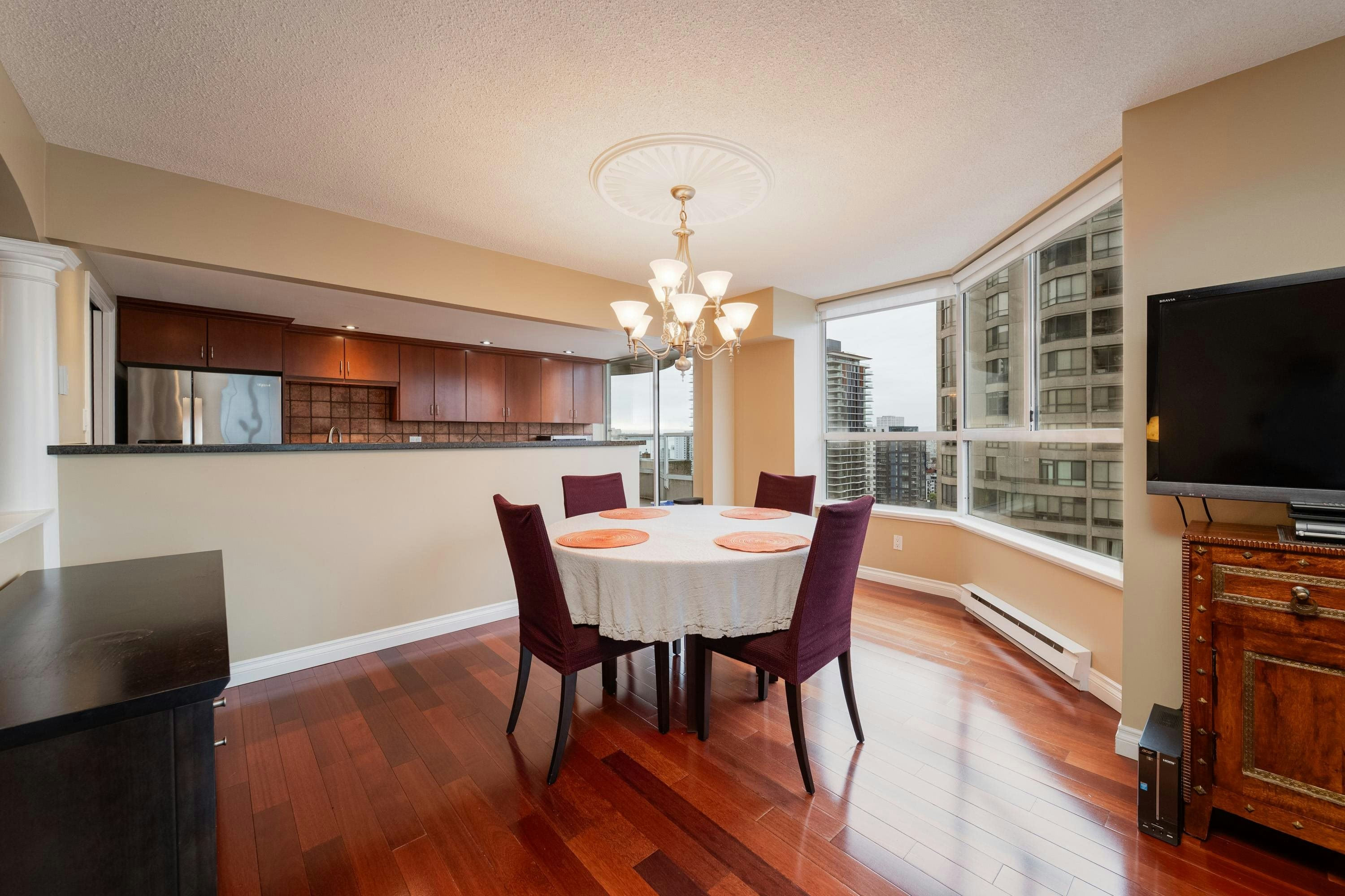 1801-717 Jervis Street, Vancouver, BC, V6E 4L5 - 6
