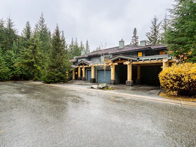 5-2240 Nordic Drive - 4