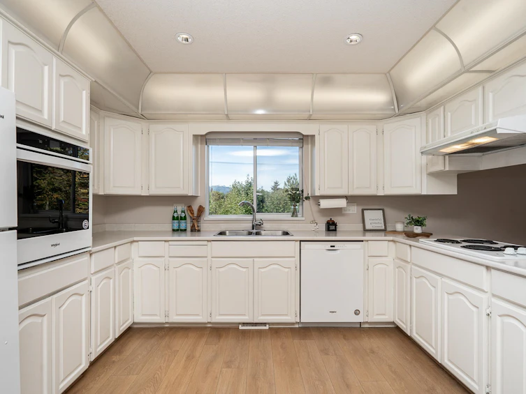389 Metta Street, Port Moody, BC, V3H 2Y6 - 7
