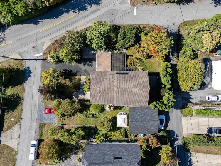 389 Metta Street, Port Moody, BC, V3H 2Y6 - 36