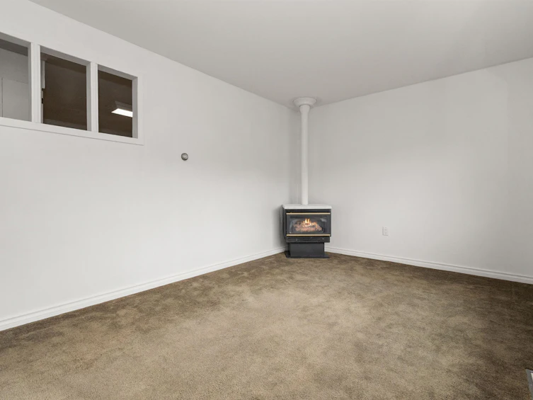 561 Thacker Avenue, Hope, BC, V0X 1L0 - 22