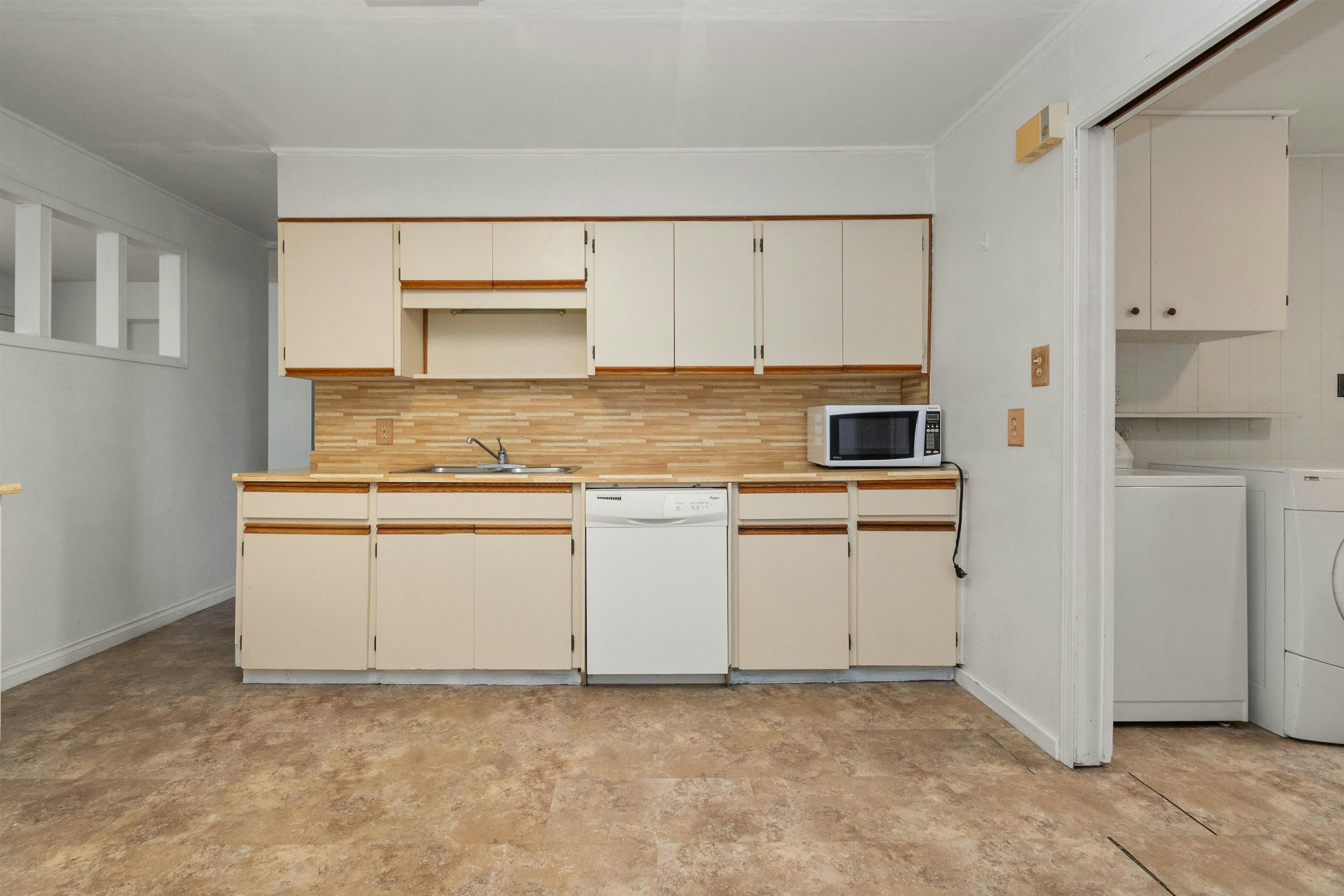 561 Thacker Avenue, Hope, BC, V0X 1L0 - 15