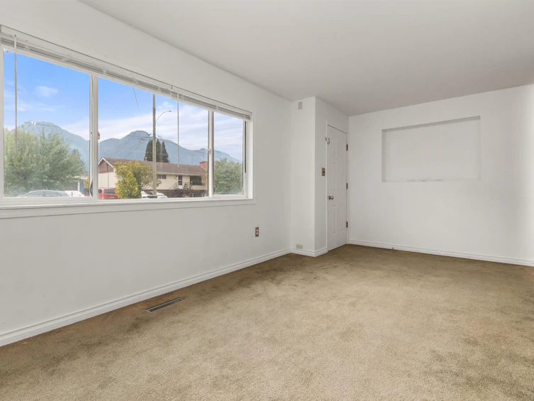561 Thacker Avenue, Hope, BC, V0X 1L0 - 11