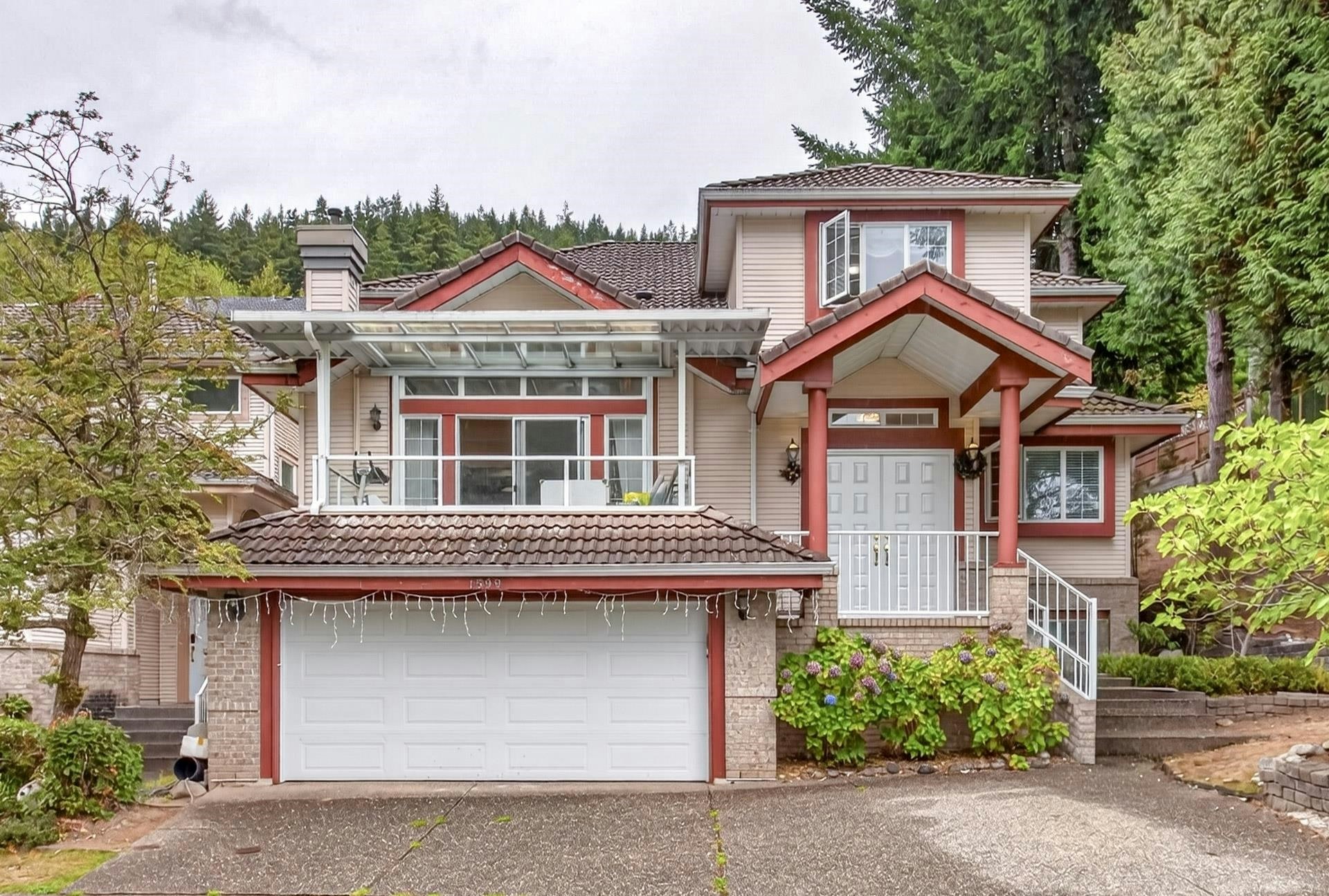1599 Plateau Crescent, Coquitlam, BC, V3E 3B3