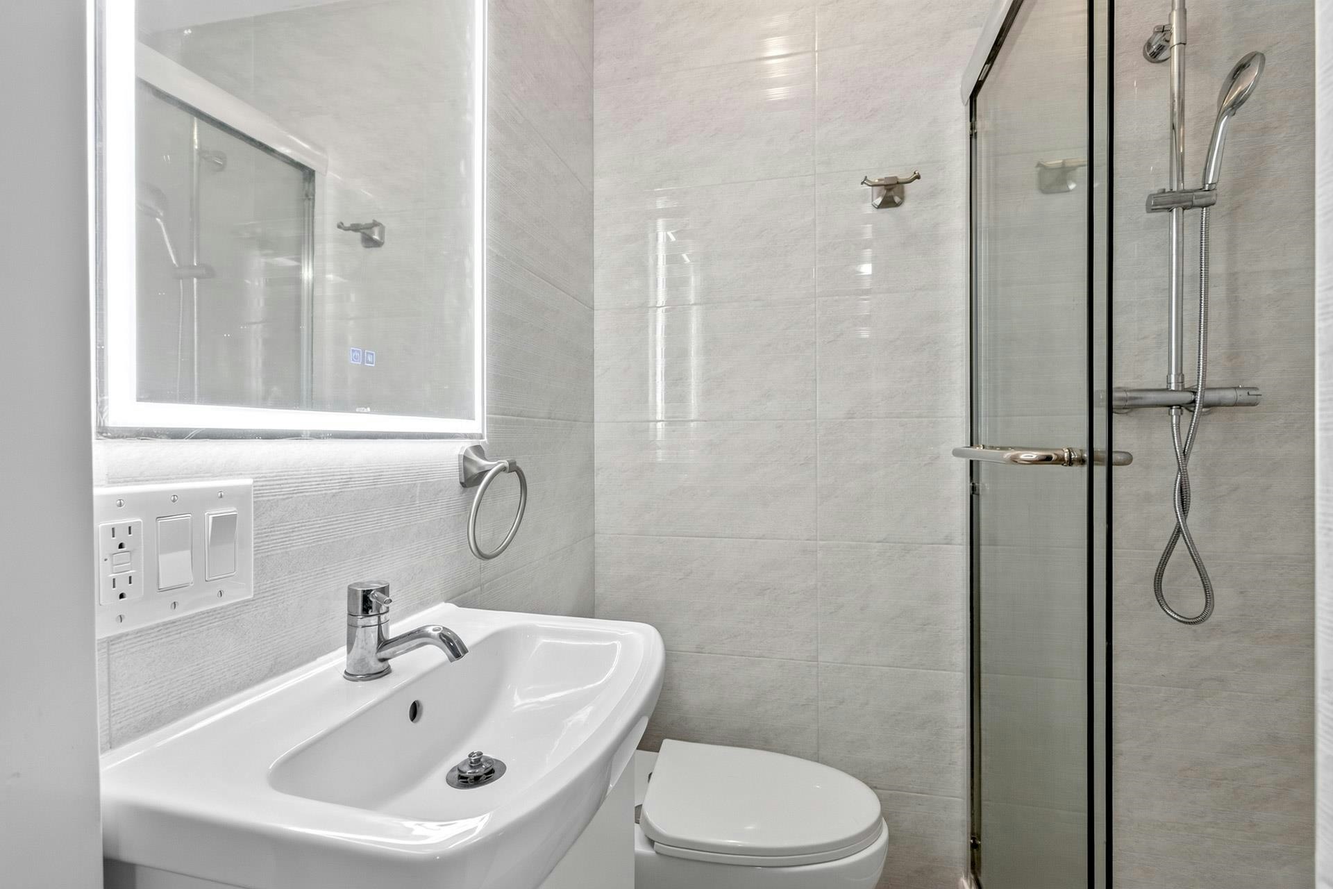 1599 Plateau Crescent, Coquitlam, BC, V3E 3B3 - 23