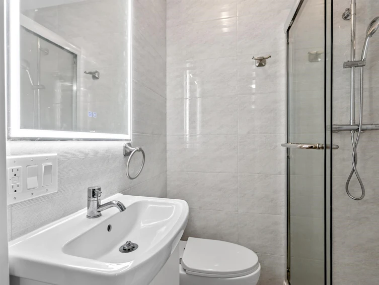1599 Plateau Crescent, Coquitlam, BC, V3E 3B3 - 23