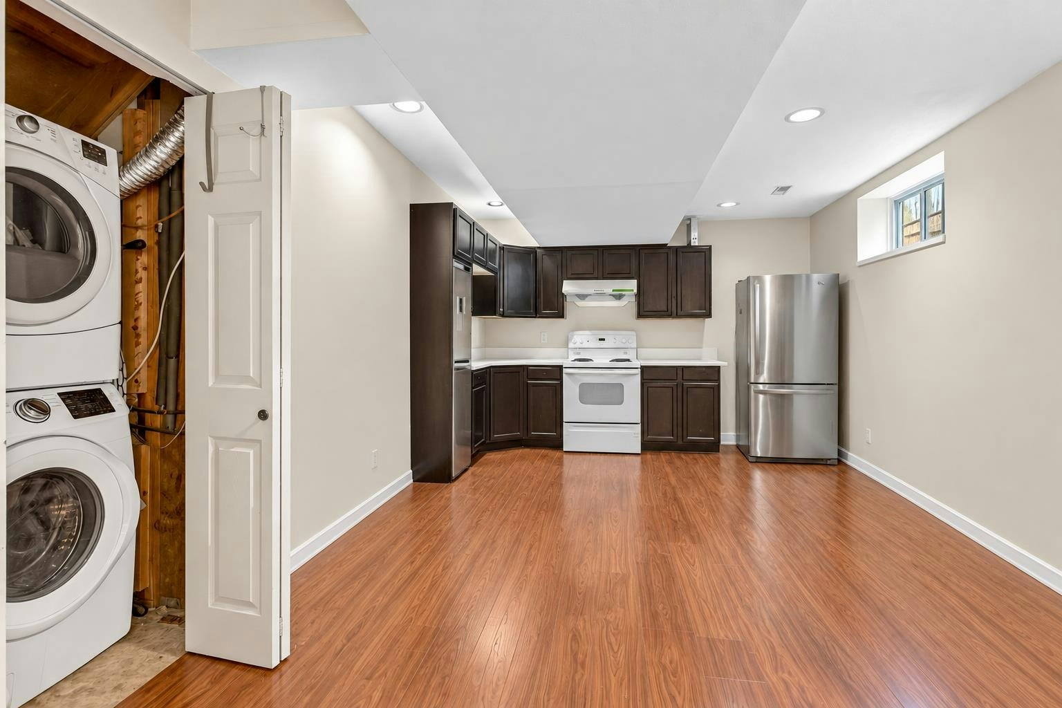 1599 Plateau Crescent, Coquitlam, BC, V3E 3B3 - 24