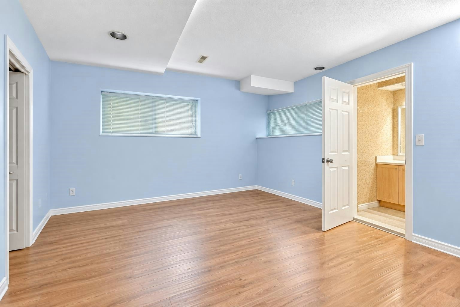 1599 Plateau Crescent, Coquitlam, BC, V3E 3B3 - 25