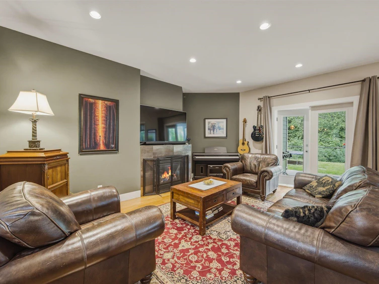 1545 Judd Road, Squamish, BC, V0N 1H0 - 10