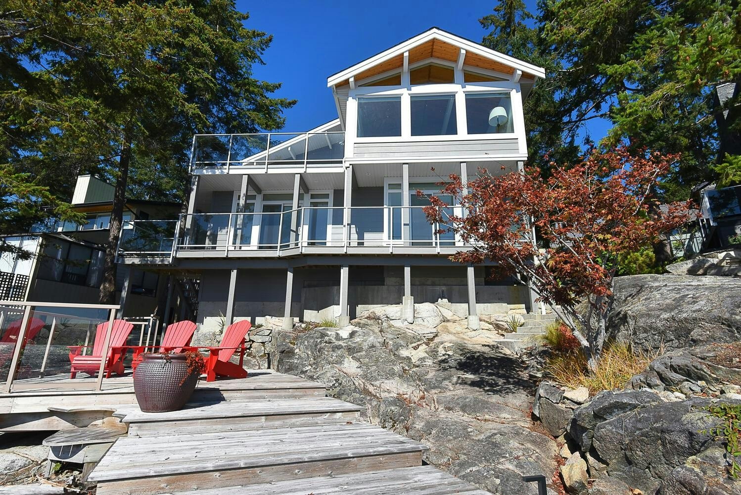 5350 Susan Way, Halfmoon Bay, BC, V7Z 1B5 - 6