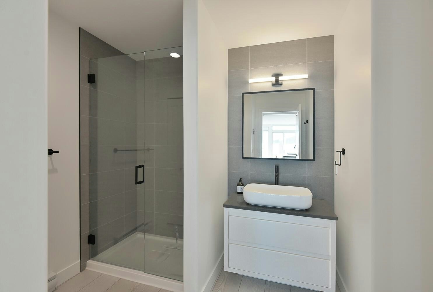 5350 Susan Way, Halfmoon Bay, BC, V7Z 1B5 - 28