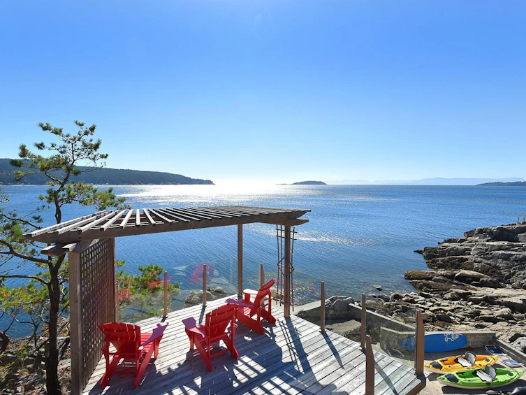 5350 Susan Way, Halfmoon Bay, BC, V7Z 1B5 - 5