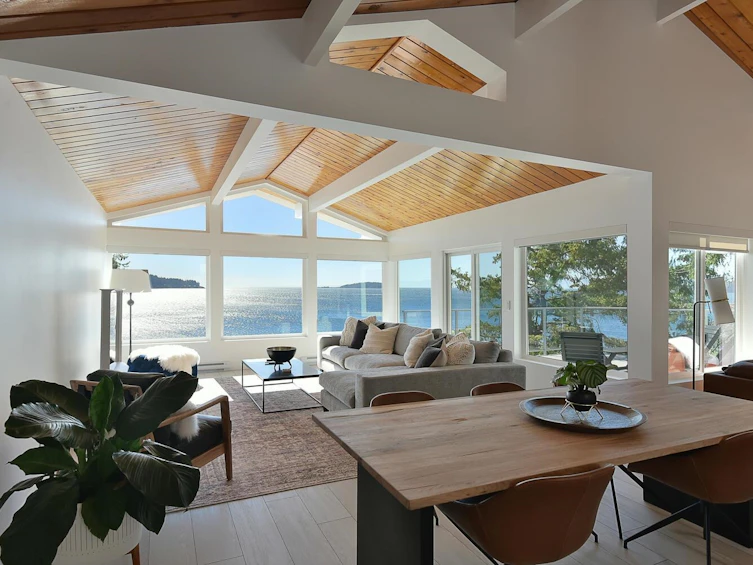 5350 Susan Way, Halfmoon Bay, BC, V7Z 1B5 - 9