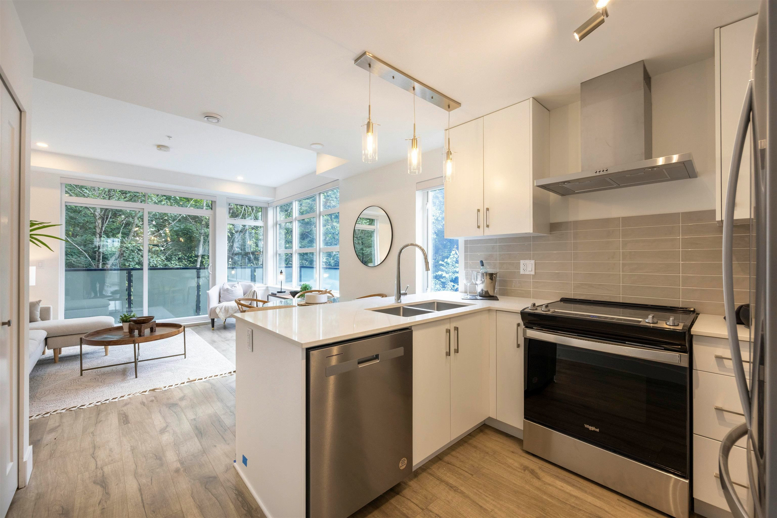 32-6328 King George Boulevard, Surrey, BC, V3X 0L4