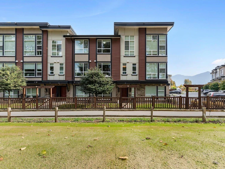 12-8413 Midtown Way, Chilliwack, BC, V2P 2N1