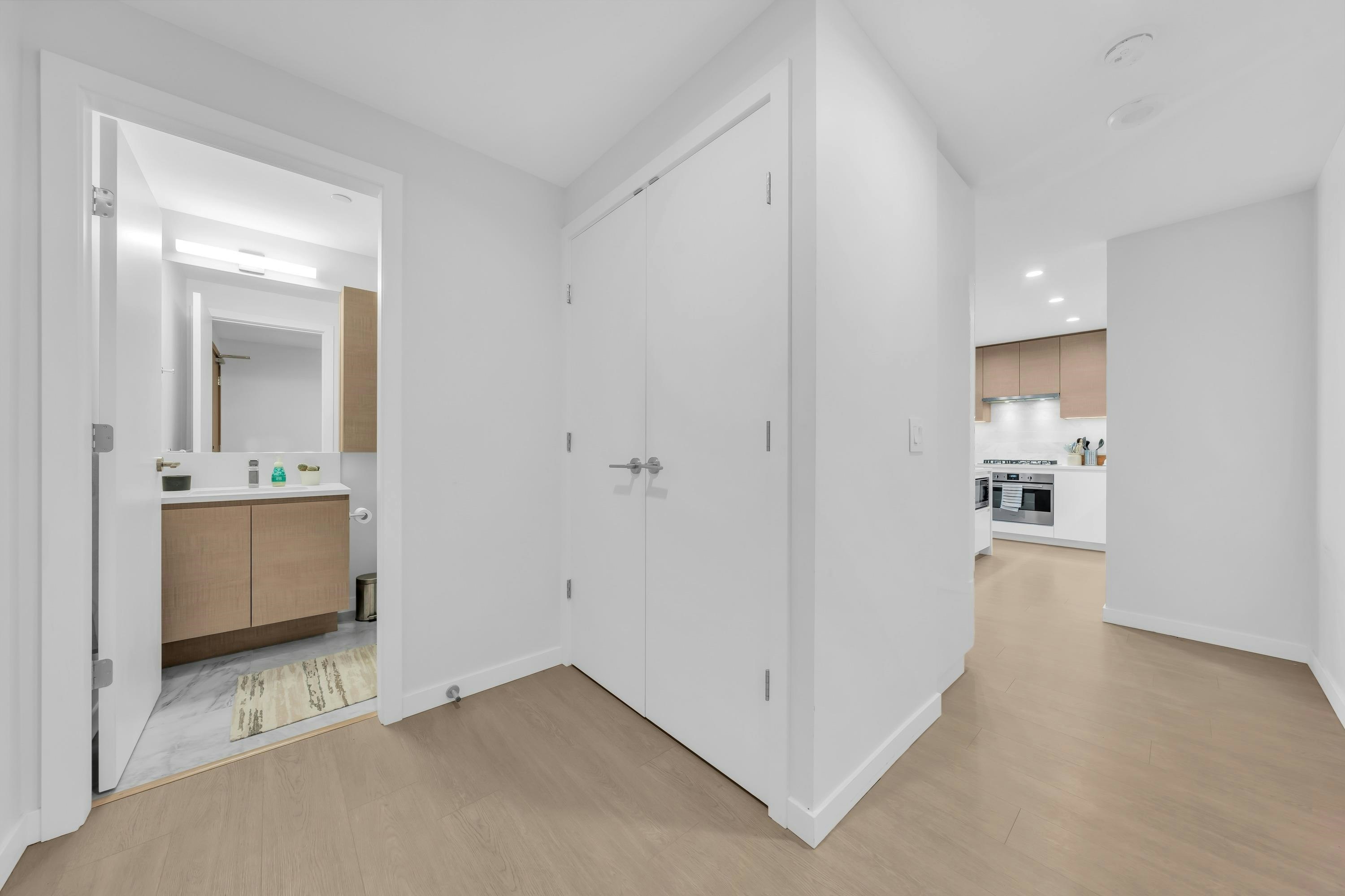 2506-4168 Lougheed Highway, Burnaby, BC, V5C 0N9 - 16
