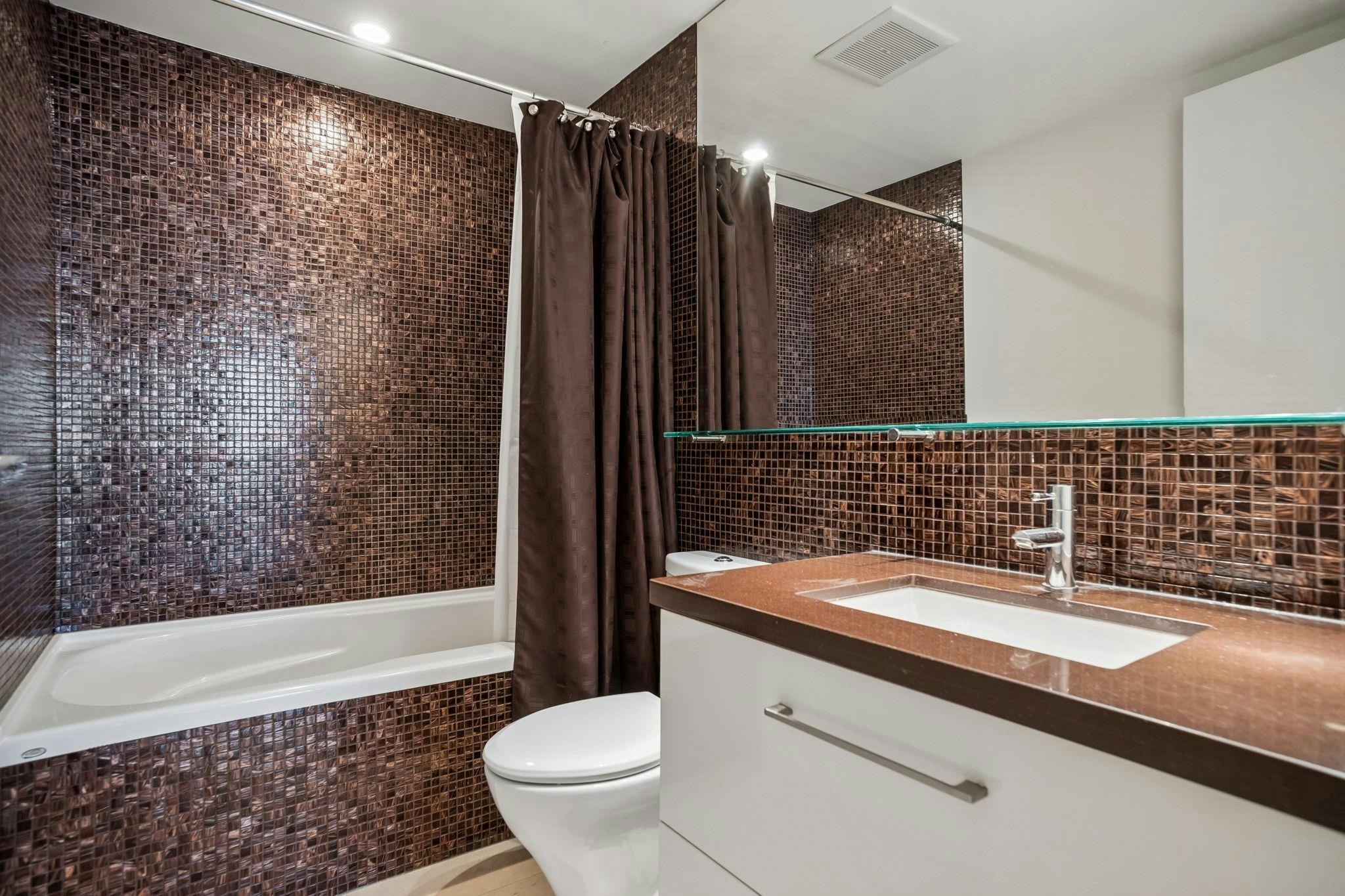 610-833 Homer Street, Vancouver, BC, V6B 0H4 - 13