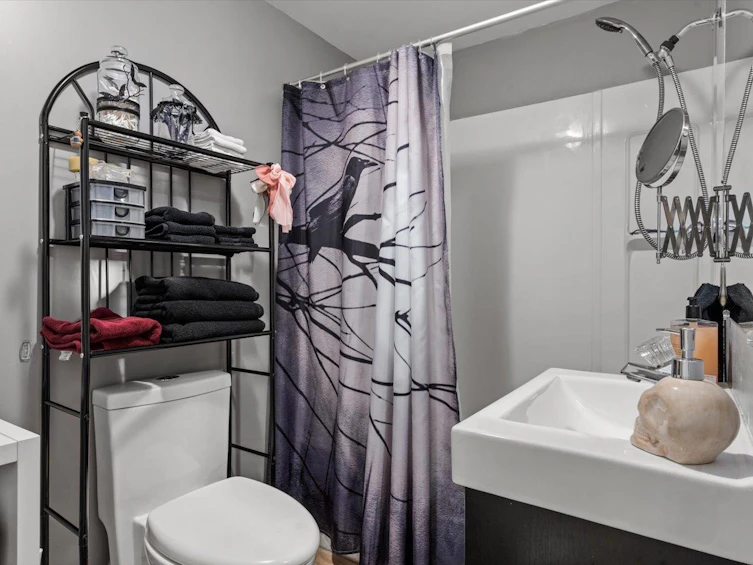 46591 Portage Avenue, Chilliwack, BC, V2P 3G3 - 25