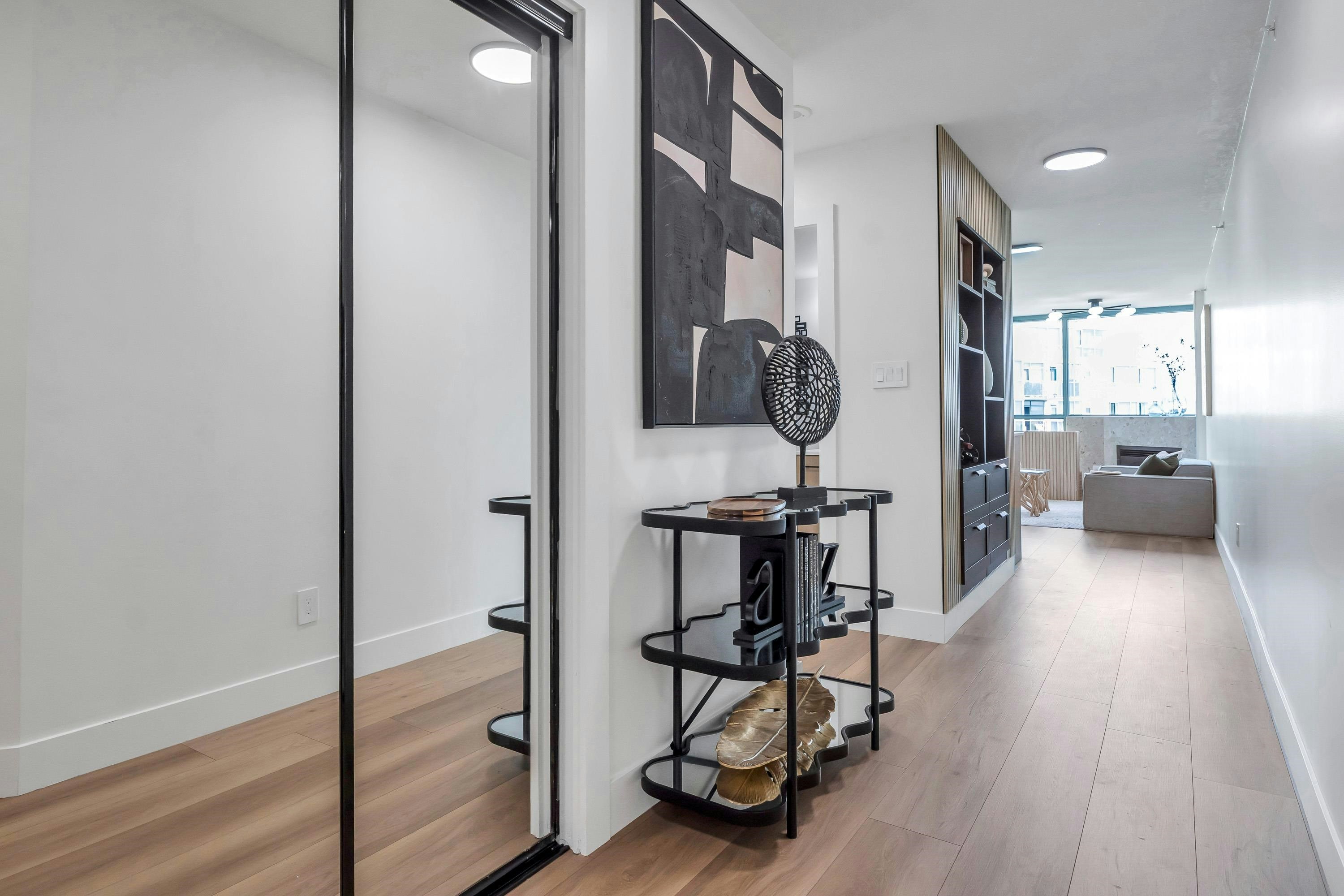 1001-2733 Chandlery Place, Vancouver, BC, V5S 4V3 - 7