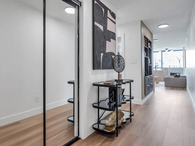 1001-2733 Chandlery Place, Vancouver, BC, V5S 4V3 - 7