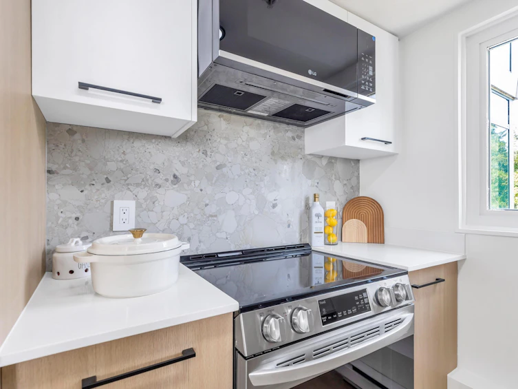 1001-2733 Chandlery Place, Vancouver, BC, V5S 4V3 - 21