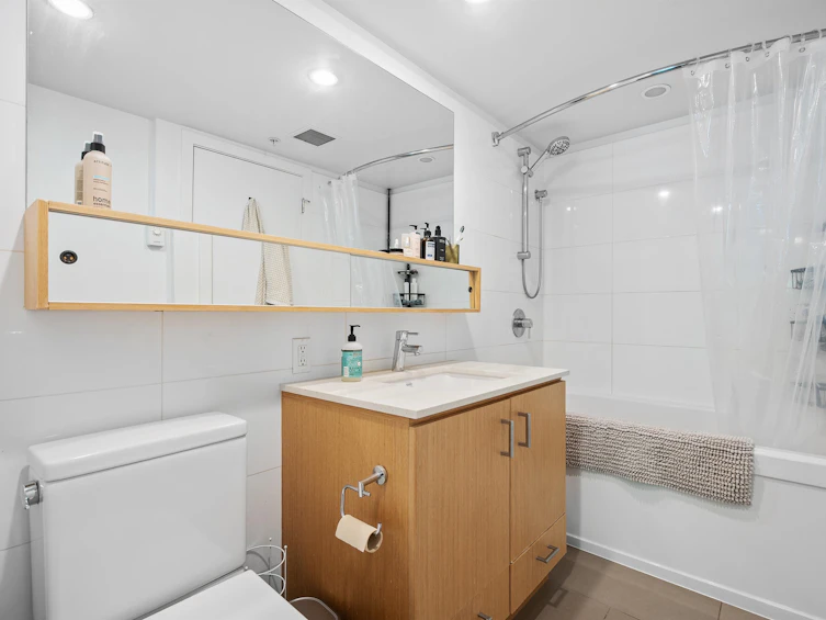 108-221 E 3rd Street, North Vancouver, BC, V7L 0C1 - 13